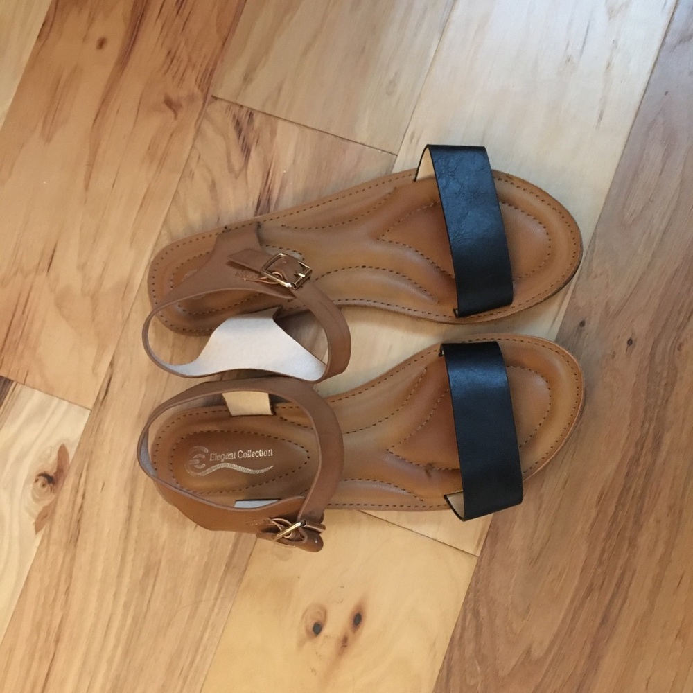 Nordstrom flat sandals size 6.5
